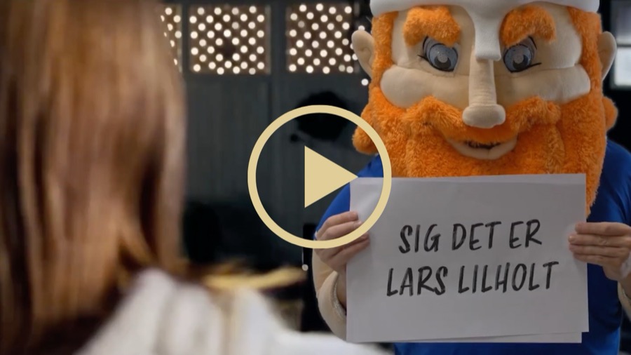 Still fra videoen Love Actually